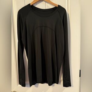 lululemon athletica swiftly 2.0 hip length Black Long Sleeve 14
